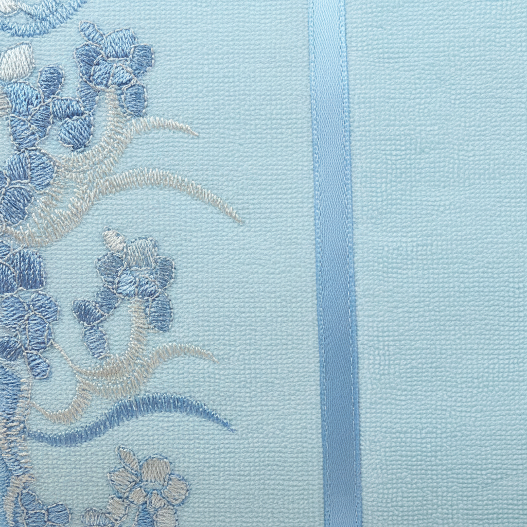 Luxury Lace Asian Towel Sets.  2 Bath Towels And 2 Hand Towels