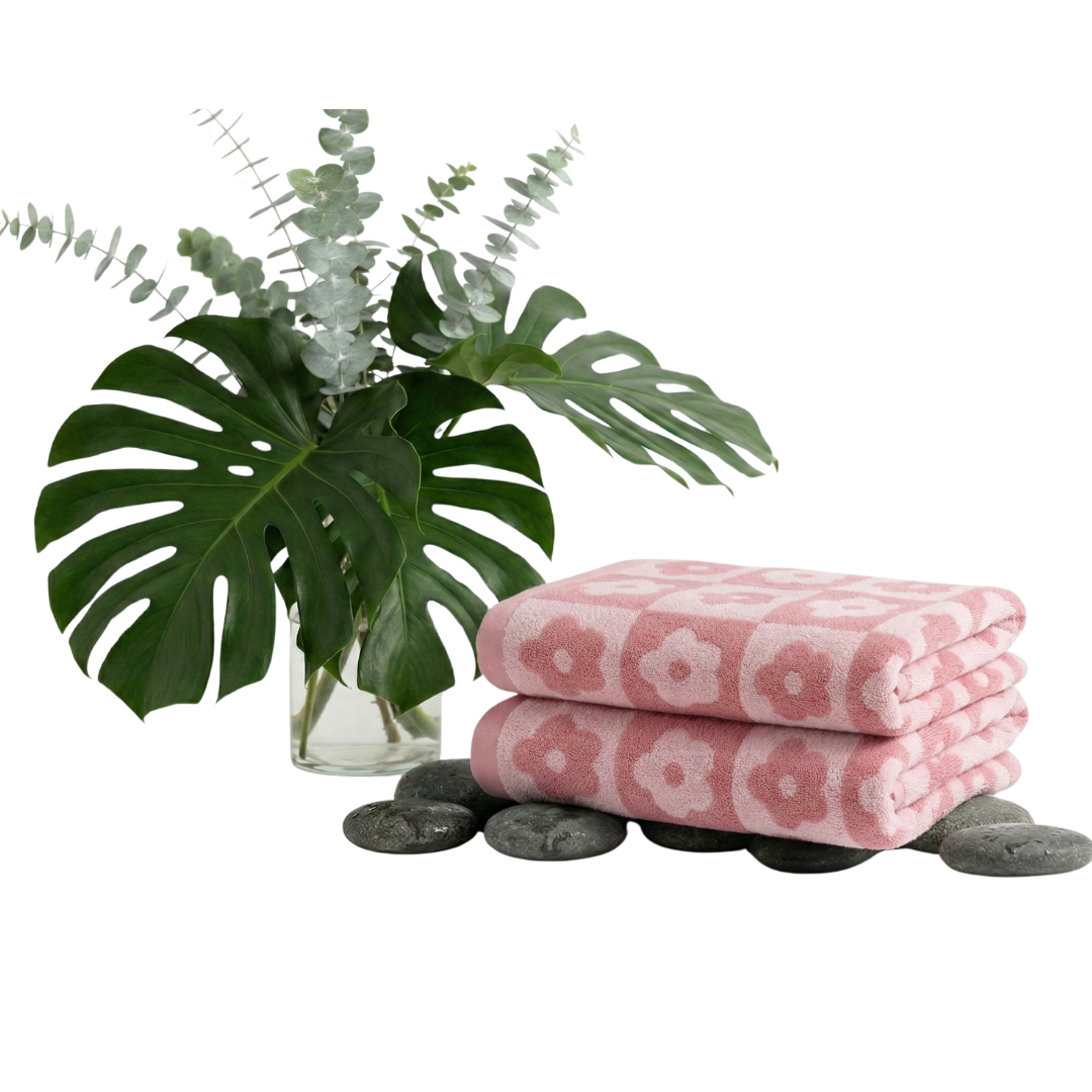 Checkered Floral Pink Bath Towels — 2‑Pack (27.5" x 55")